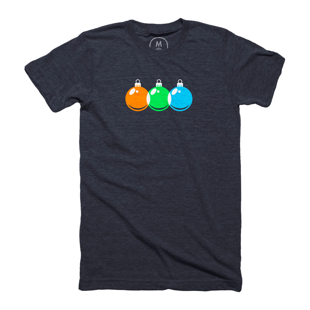 letterboxd's tweet photo. Log your last four watched in style 😎 For a limited time, these designs are back in our @cottonbureau shop: https://t.co/2zdyYYopuh

Plus, we are giving away four t-shirt codes to members who quote tweets this post with their username and four faves 👕 https://t.co/1OqBTWDzgq
