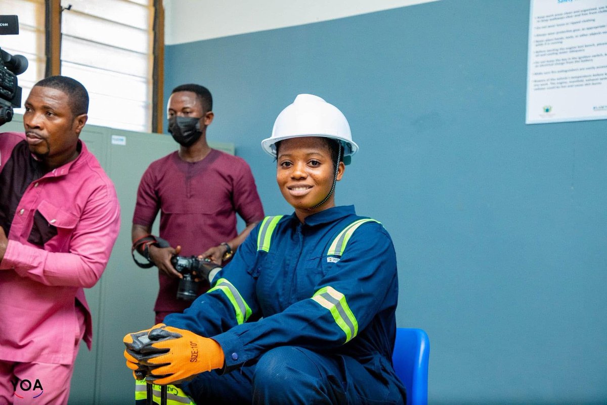 BureauNpp's tweet image. 2/2: TVET EDUCATION

This Government is equipping the youth with job ready skills through massive investment in Technical and Vocational Education and Training (TVET).

#BoldSolutionsForTheFuture
#BawumiaForPresident
#VoteNumber1
#ItIsPossible