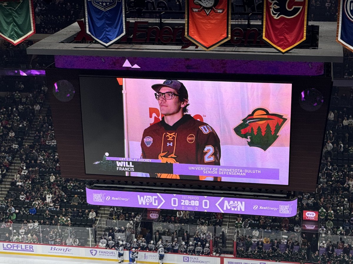 JessRMyers's tweet photo. Cancer survivor Will Francis of ⁦@UMDMensHockey⁩ with the #mnwild pregame “Let’s Play Hockey” cheer on Hockey Fights Cancer night. https://t.co/qqcLdWYdFR