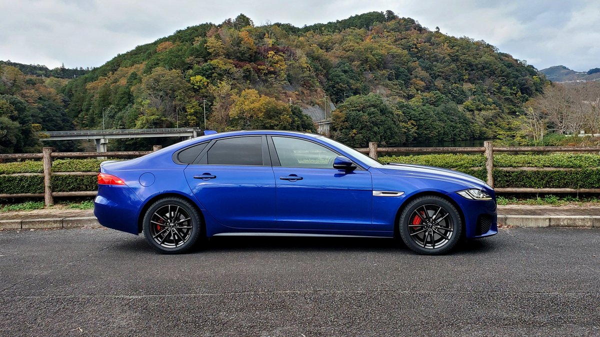 ril_pso2_ship7's tweet image. #Jaguar  #XF 
ホイール変えてエアベントをノーマルに戻しただけだけど、印象ガラッと変わったなと