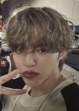 sesanicheol's tweet photo. Sinusubok nanaman ako ng universe 😭 https://t.co/h0vFcxQTcz