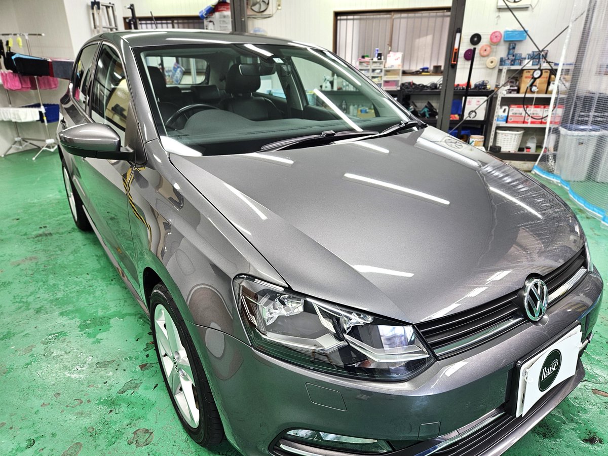 C_S_Raise's tweet photo. #VOLKSWAGEN #フォルクスワーゲン #POLO #ポロ #ECOプラスダイヤモンドキーパー
ご利用ありがとうございます!
詳しくはnote・HP施工事例・Instagramをご覧ください
♢ https://t.co/QwjMGmLZjv
HP:https://t.co/j75BDHkNXA
#洗車 #手洗い洗車 #カーコーティング #KeePer #GPFormula #調布市 #三鷹市 https://t.co/XfDD1XraOp