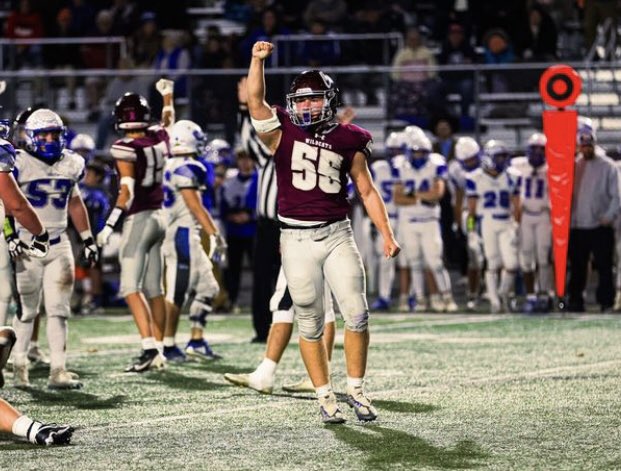 Senior season LB highlight 
11-1 Division Champs
37-48 Quarters Played
94 tackles 3TFL 1 Sack 1TD
1st Team All Conference LB/OL

hudl.com/v/2QyrfZ