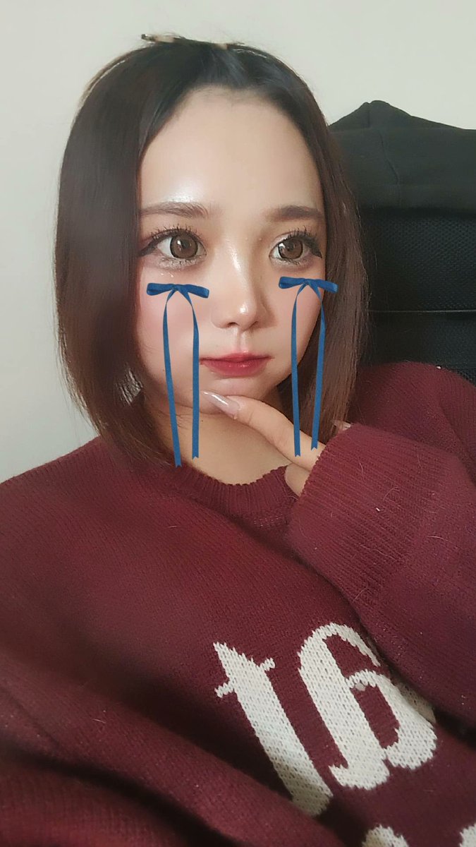 185__msk's tweet photo. 昨日のメイクも可愛かった https://t.co/j1j1vsRIUq