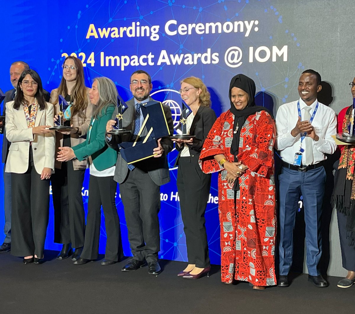 ¡Hemos ganado el Impact Award 2024 del <a href="/UNmigration/">IOM - UN Migration 🇺🇳</a> en la categoría de Asistencia Humanitaria y Protección! Este reconocimiento celebra el impacto de los Facilitadores comunitarios de salud mental, una iniciativa, apoyada por <a href="/USAIDES/">USAID/El Salvador</a>, que marca la diferencia en El Salvador.