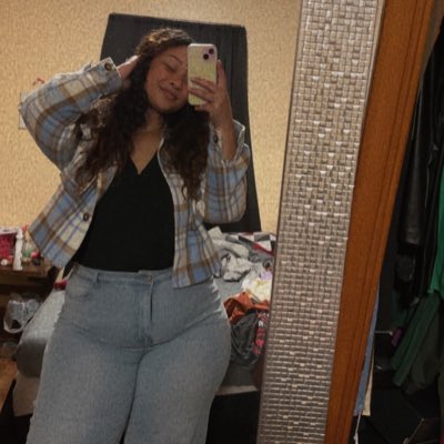 sweeetsimoneee's tweet photo. #NewProfilePic https://t.co/SStfQRB5Is