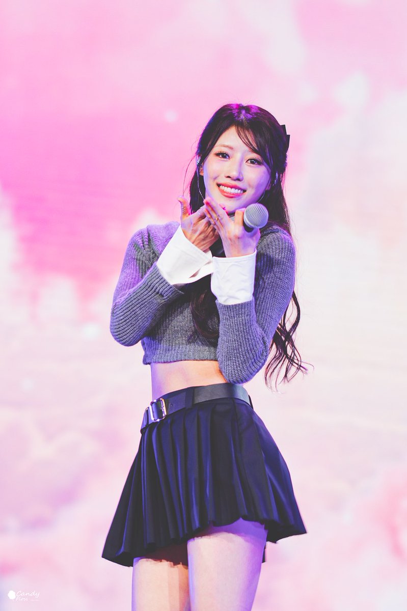 CandyFloss_lvlz's tweet photo. 241124 겨울나라의 러블리즈4

#러블리즈 #Lovelyz
#이미주 #미주 #Mijoo

드디어 다시 만났네💕 보고 싶었어요 누나 ㅠㅠ https://t.co/UFvY8w2BTX