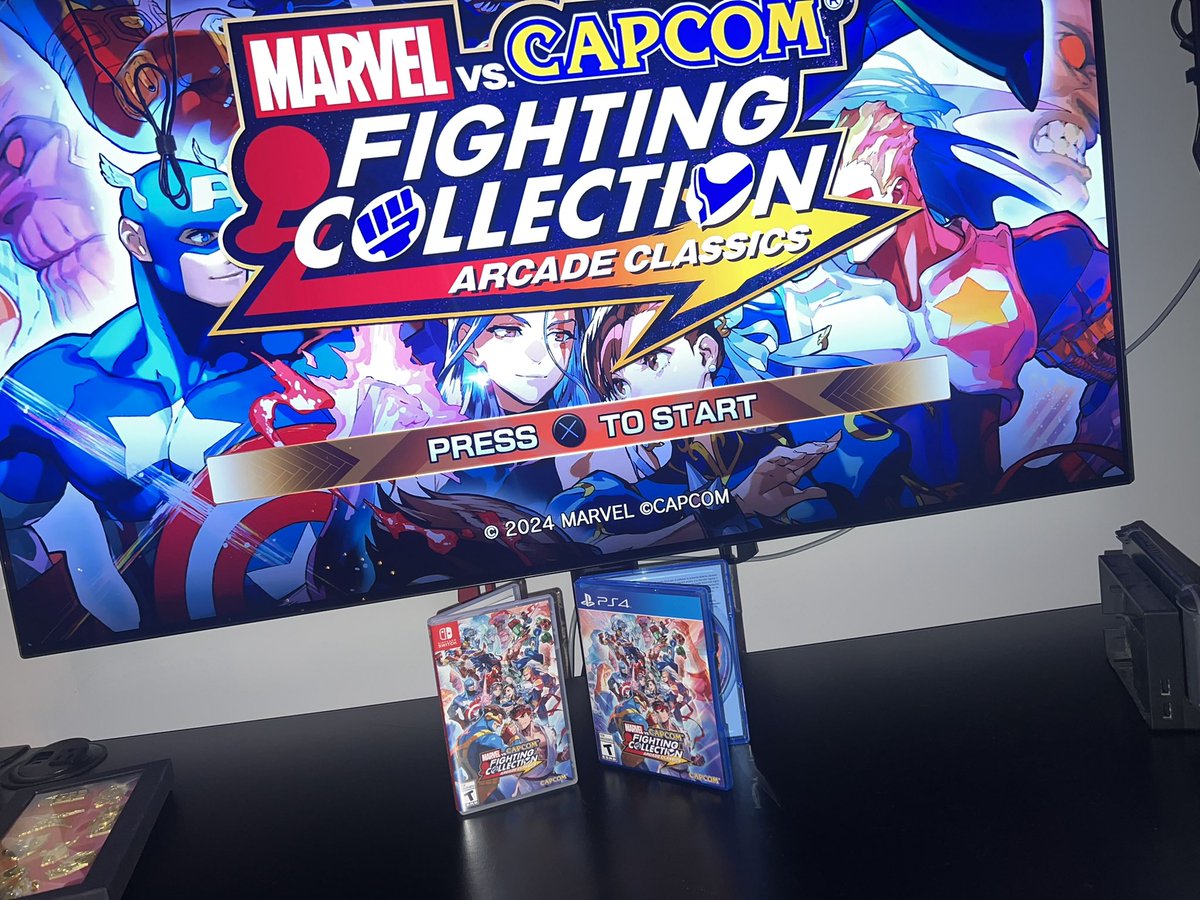 dedreviil's tweet photo. ¡Marvel vs Capcom físico ya está disponible para Play y Switch en Game Center México! Incluye cómic exclusivo de edición limitada. Les paso el link para comprar. Gracias amigos de Game Center por este regalazo. 

#MvCFightingCollection #ad @gamecenter2006 https://t.co/aStPyWNzwu https://t.co/KOGinMdtgT