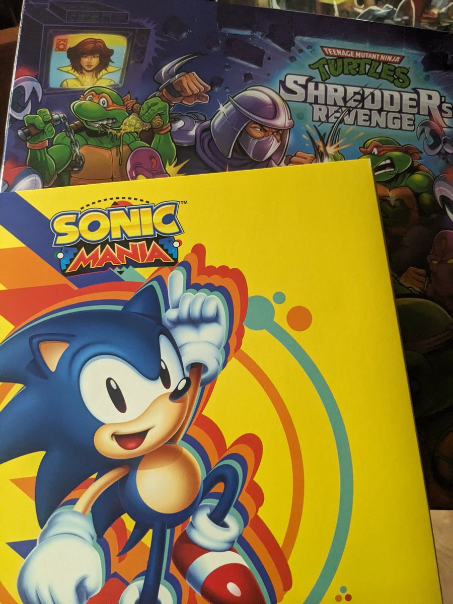 jamesthegoose's tweet photo. @TeeLopes Could I get my LPs signed? https://t.co/eS4GZlclmh