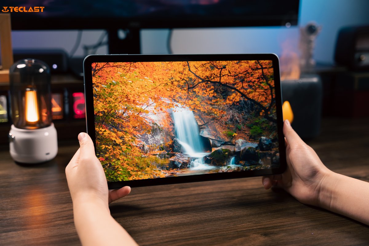 TeclastJapan's tweet photo. 🚀🚀Teclast #T60Plus へのレベルアップ:Android 14のパラレルビューで効率を2倍に🌠。さらに、16+128GBの大容量ストレージを搭載し、すべての音楽、アプリケーションなどに対応💽💡
🌈リンク:https://t.co/oI9tLLW0s6
#Teclast #T60Plus #ブラックフライデー #BlackFriday #Amazon