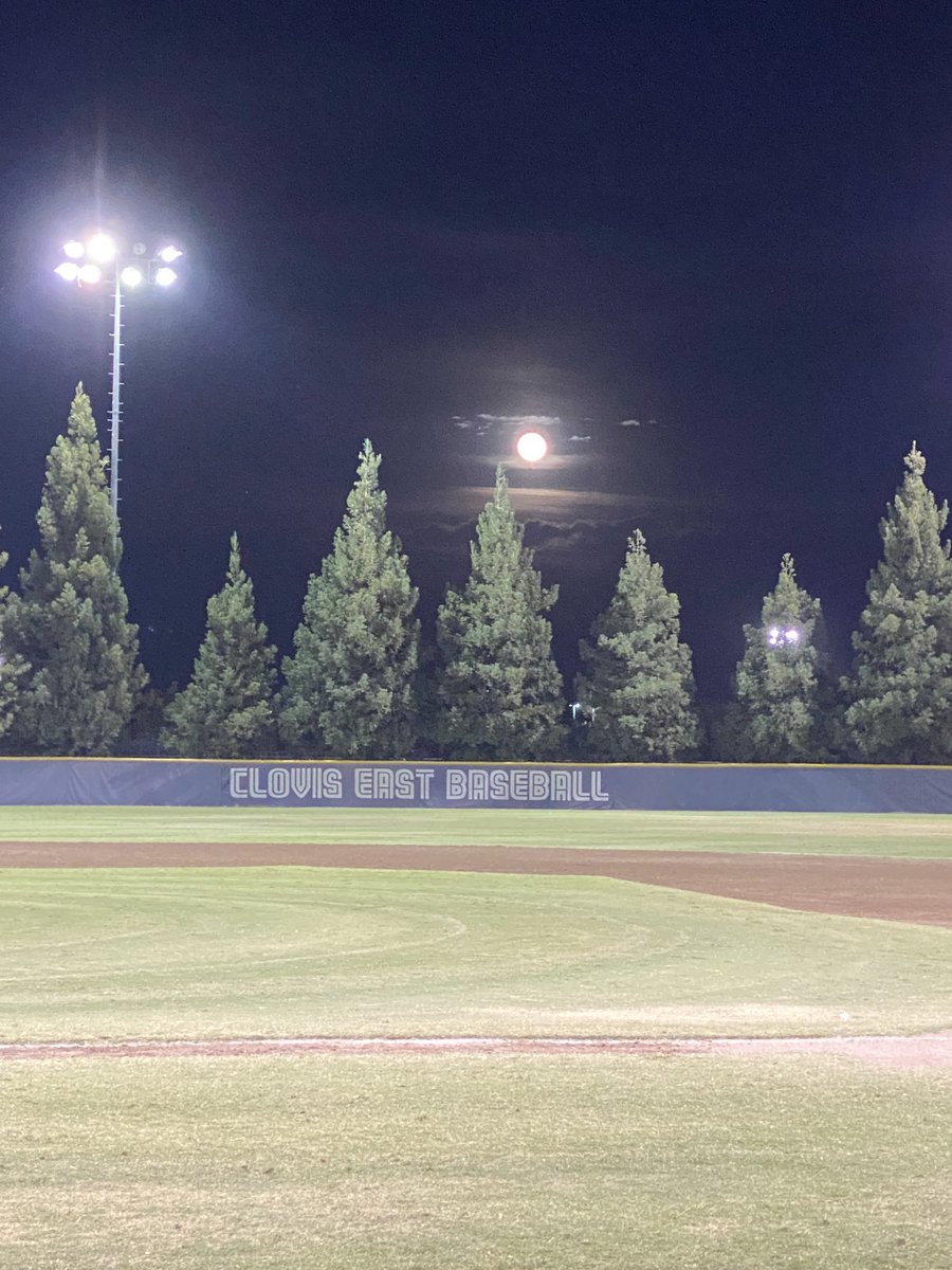 HS Baseball Fields Of America! tweet media