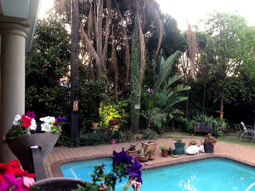 TuscanyJHB's tweet photo. ๐ฟโจ Step into our beautifully landscaped and manicured garden - an oasis of tranquillity awaiting your arrival!
Book your stay with us today and prepare to experience rest and relaxation like never before. ๐บ
#TranquilRetreat #GardenBliss #RelaxationDestination #BookYourStay https://t.co/E0Jom103Hd