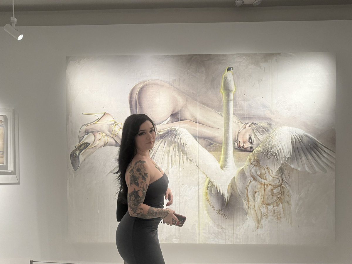 snuffbutt_'s tweet photo. Just came back to flex me being sexi and my one year w my husband 🩷🙏🏻 https://t.co/p4twxpJzr4
