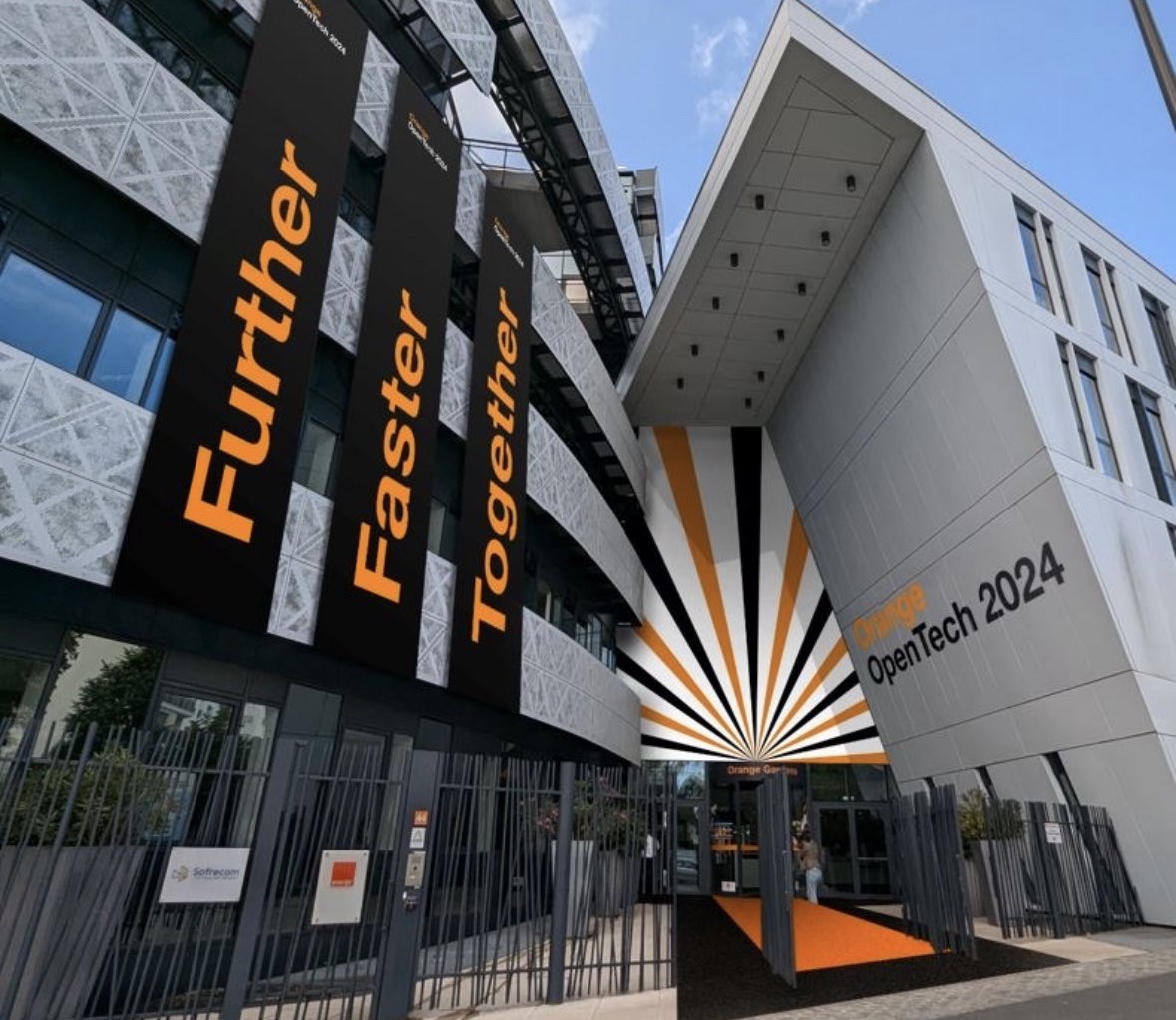 sylvie_moulie's tweet photo. Prêt à nous rejoindre pour 3 journées inspirantes ? @Orange #OpenTech, le rendez-vous pour découvrir les dernières technologies en lien avec la stratégie d’innovation d’Orange. Pour suivre les temps forts, connectez vous ici : https://t.co/n4zyamcqvw https://t.co/quT3hHcHzl