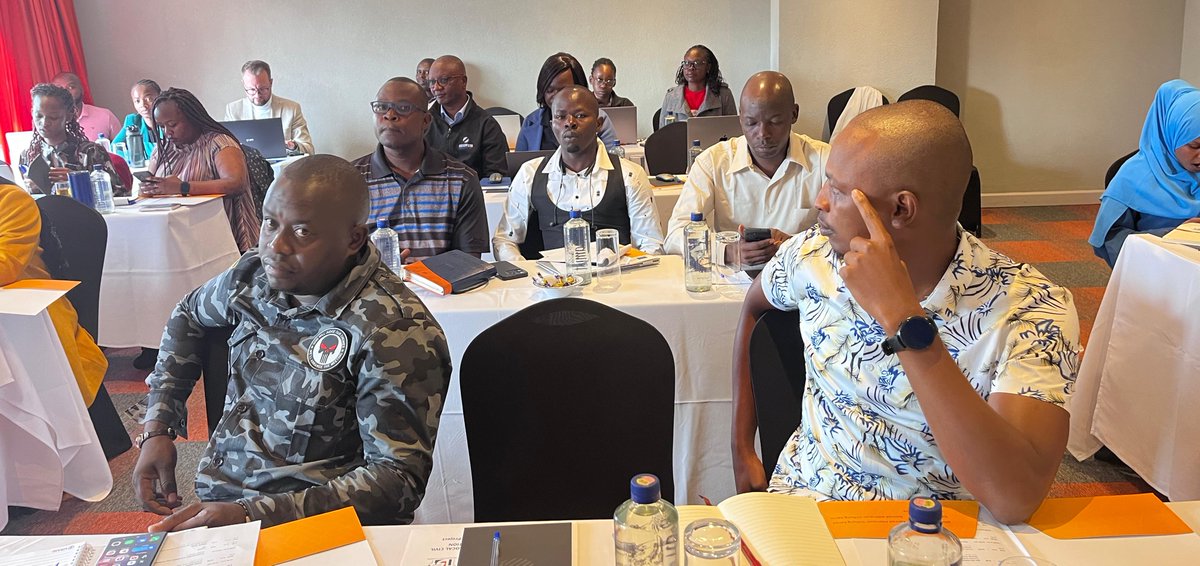 Today we are coming together to have a reflection of our first year of implementing the Tupigane Na Ufisadi (TUNU) - Project. Partners from all around country are present to share and discuss their experiences. 

Pamoja Twaweza!

#Tupiganenaufisadi 🇰🇪🇪🇺