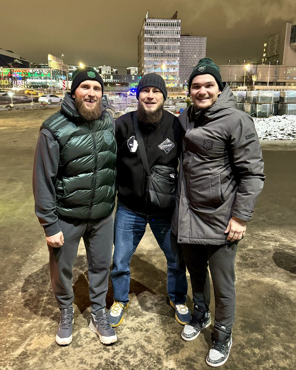 ХК Ак Барс tweet media