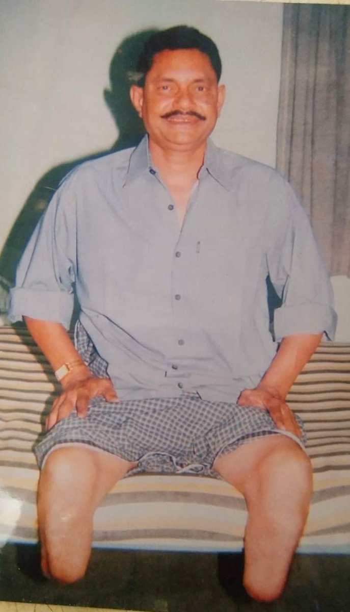 Rahulvivacious's tweet photo. Today 25-11-2024( 25-11-1981, my accident date )is the completion of 43 years of my traumatic accident. Till date I provided artificial limbs to nearly 10000 amputee. I thank God for all the energy he bestowed on me. -Sada Siva Murthy https://t.co/LP1MbzNMey