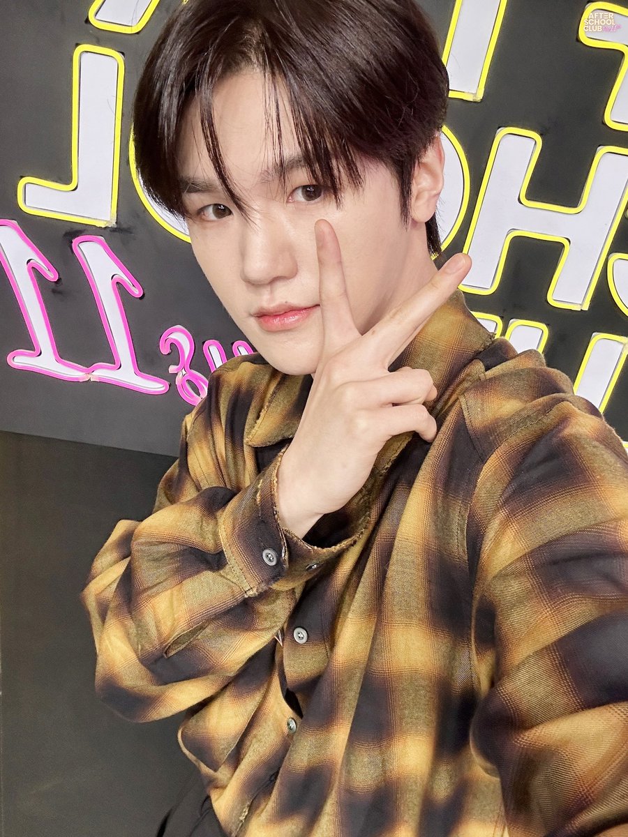 After School Club tweet media