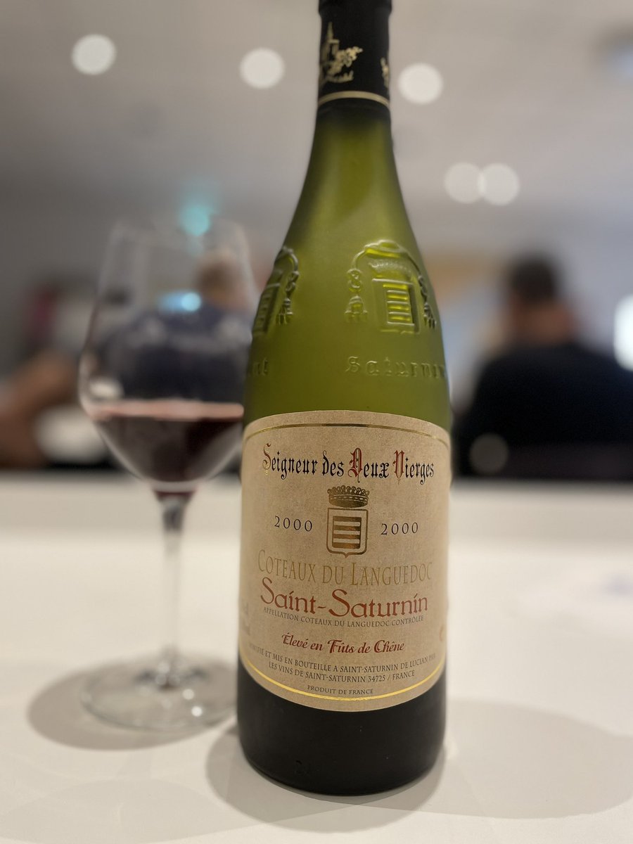 Heureux d’accueillir chaque année des étudiants de l’ <a href="/OIVMSc/">OIV MSc</a> pour une présentation du terroir Languedocien et une dégustation poussée qui illustre le potentiel de garde des vins du #Languedoc🍷🍷