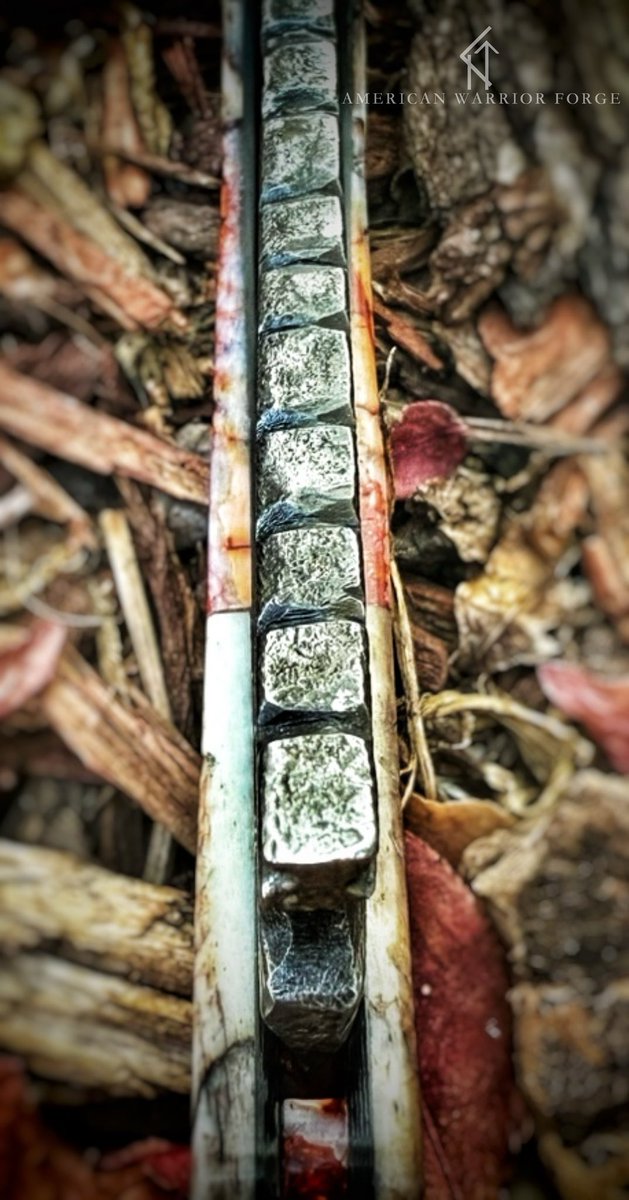 AWforge's tweet photo. Some beauty shots of the horror themed razor. #americanwarriorforge #bladesmith #knifemaker #razor #straightrazor #cutthroat #sweenytodd #horror #horrortheme #scary #handmade #custom #unique #customorder #idaho #usa https://t.co/aPcrtwmSz6