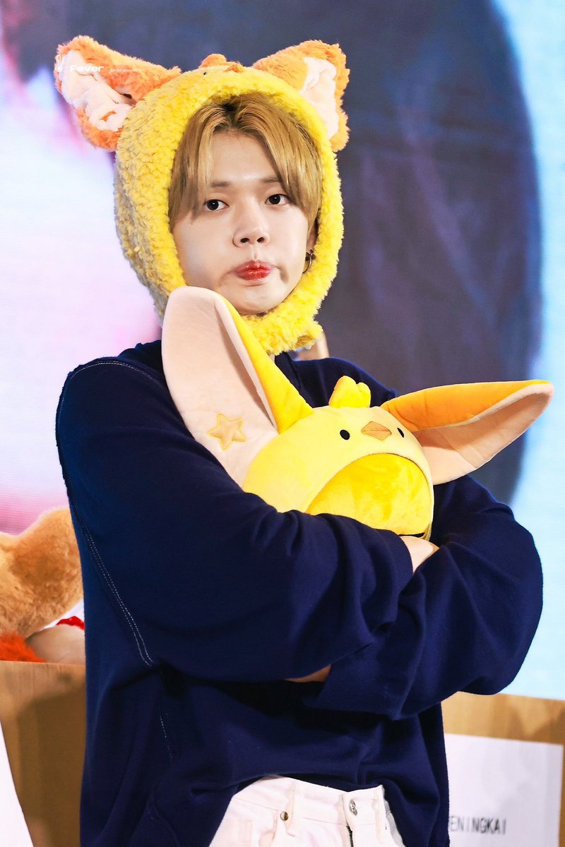 myfavoritehaha's tweet photo. ไม่มีใคร
ตุน : https://t.co/t4qbftZ8yx