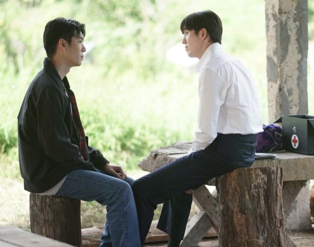 วันพฤหัสบดีนี้เจอกันนะค้าบ

เริ่มตอนแรก พฤ 28 พฤศจิกายนนี้
ทุกวันพุธ-พฤหัสบดี เวลา 20:30 น.

📺 ช่องวัน 31 เวอร์ชัน TV
📲 แอป oneD เวอร์ชัน UNCUT

#การุณยฆาต 
#SpareMeYourMercy
#Thanapob_lee 
#ต่อธนภพ