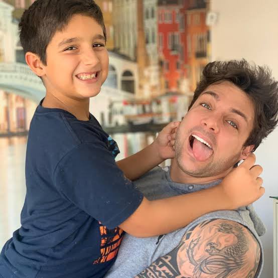 sweet_marie19's tweet photo. Esperando el momento en que llegue Adri, ya quiero ver a mi Chulito feliz y disfrutando con el amor de su vida ♥️

SOLTERO COTIZADO 
SOLTERO COTIZADO 
#SolteroCotizado https://t.co/N1A5GJHyOU