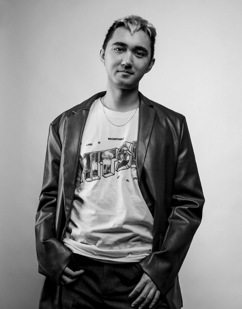 “My choices surrounding the figurative depend more on what the poem needs on a language level than what I am personally comfortable with.”⁠
⁠
Rob Macaisa Colgate's poem “On Sex” appears in our fall issue 228.⁠
⁠
malahatreview.ca/interviews/col…