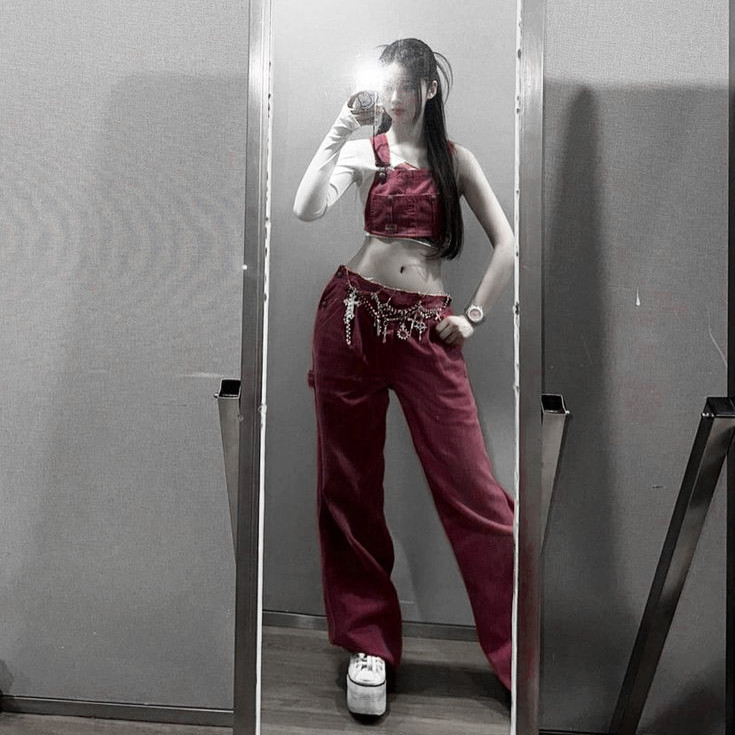 ㅤ
ㅤ ㅤ ㅤ                                                                                                                                                                  𑁍    ’   Na-na-na, no, I don't wanna get up
ㅤ         Lying in my bed, thinking love sucks   !   
ㅤ