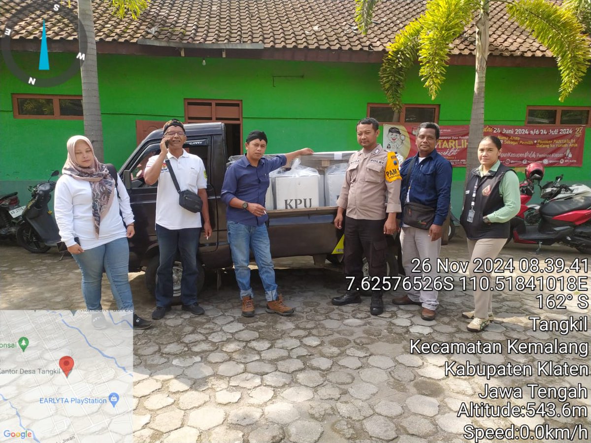 TriadBuda's tweet photo. Droping Logistik Pilkada 2024 ke TPS wilayah Ds. Tangkil Kec. Kemalang Kab. Klaten..

#Pilkada2024
#PilkadaKlaten
#PilkadaJateng
#PilkadaDamai https://t.co/eTa0NjNgCM