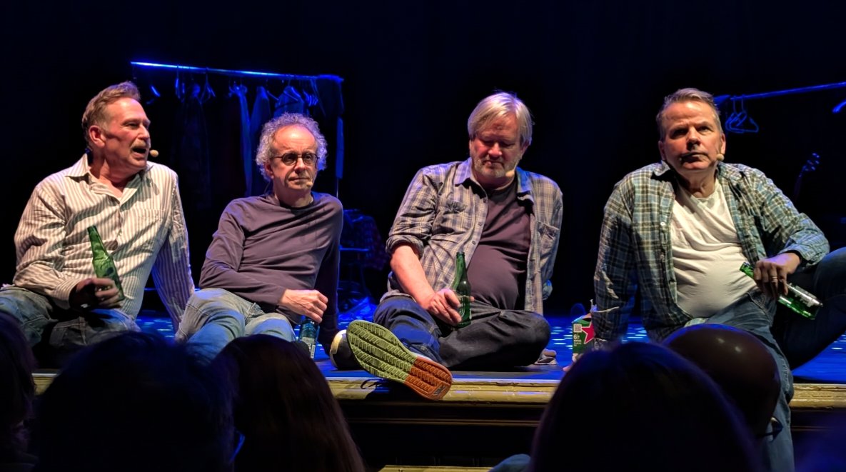 Evil_Deadite's tweet photo. We missed you tonight @DaveSFoley! A valiant (and hilarious) effort was made by @ScottThompson_ to fill your shoes, however I sense your spot in the troupe remains secure 😊 Get well soon! 💊❤️ https://t.co/MeuN6tISNG
