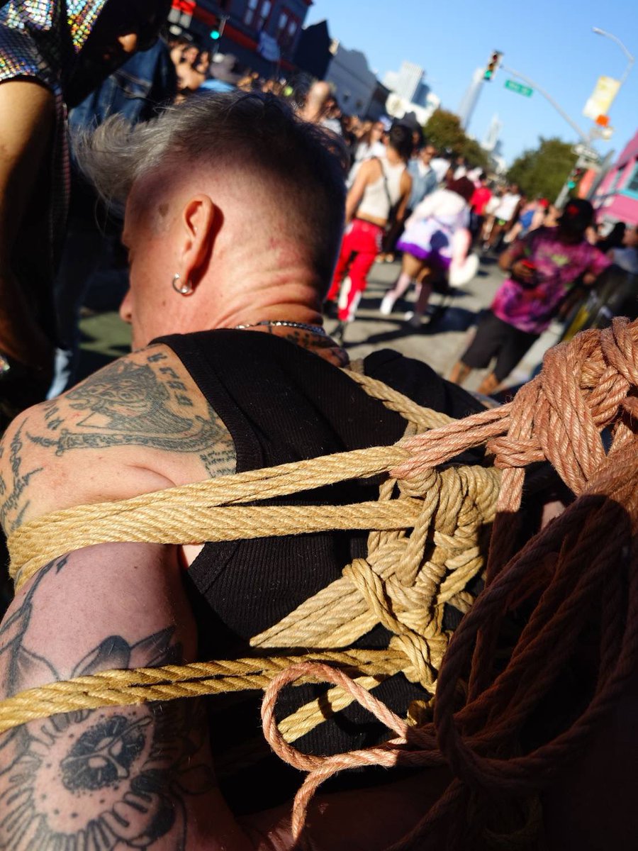 Bound by trust and the hands of @NawatoriBKK - this tie from <a href="/FolsomStEvents/">Folsom Street</a> is 🖤🔥