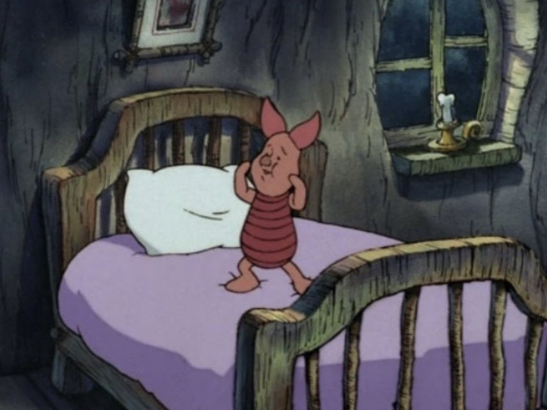 how scary it is to leave your warm bed in winter😴🌨️❄️