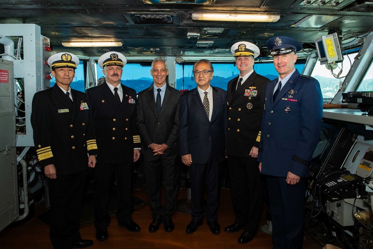 11月22日、第7艦隊所属の米空母「ジョージ・ワシントン」が9年