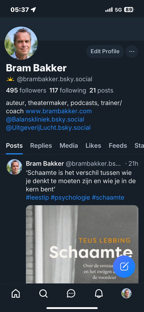 ik ben bij de nieuwe buren😉
