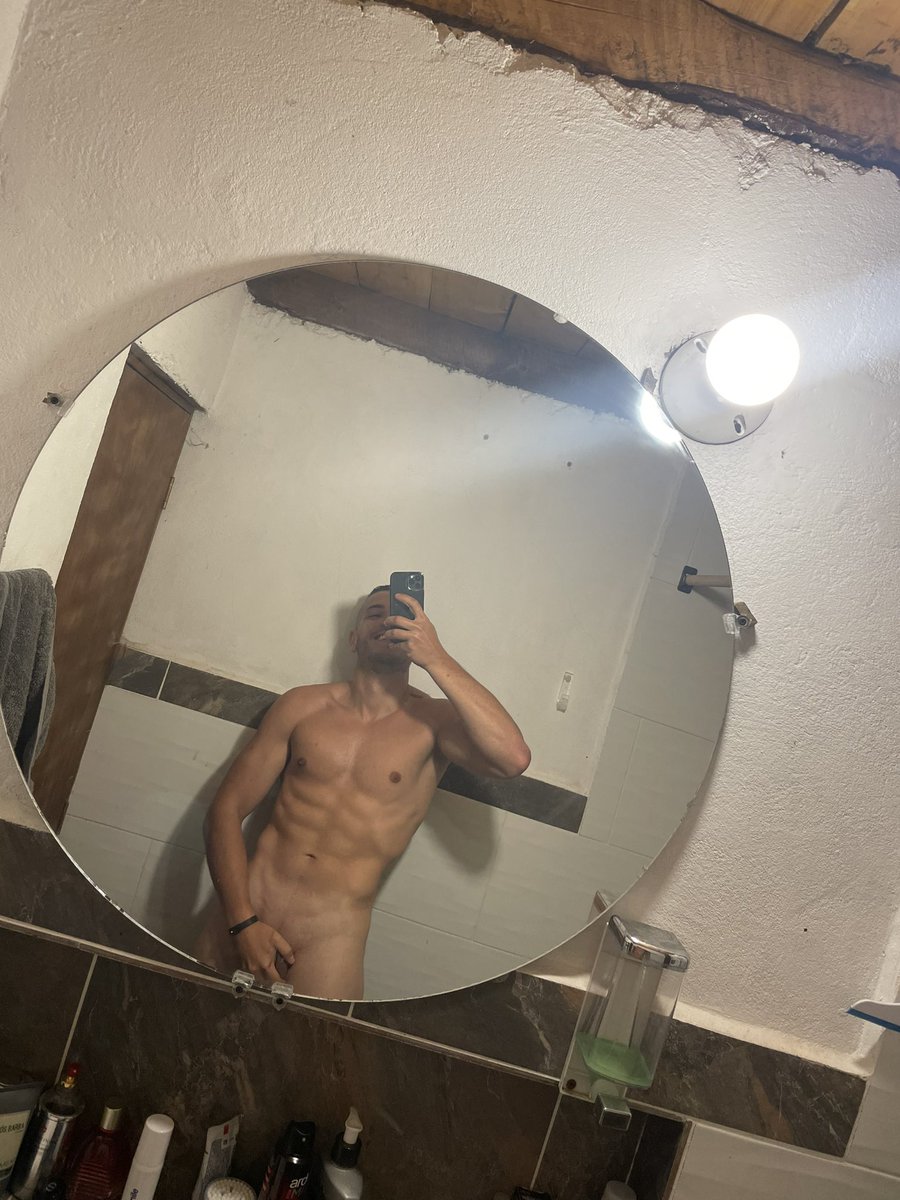 Single Medellin tweet media