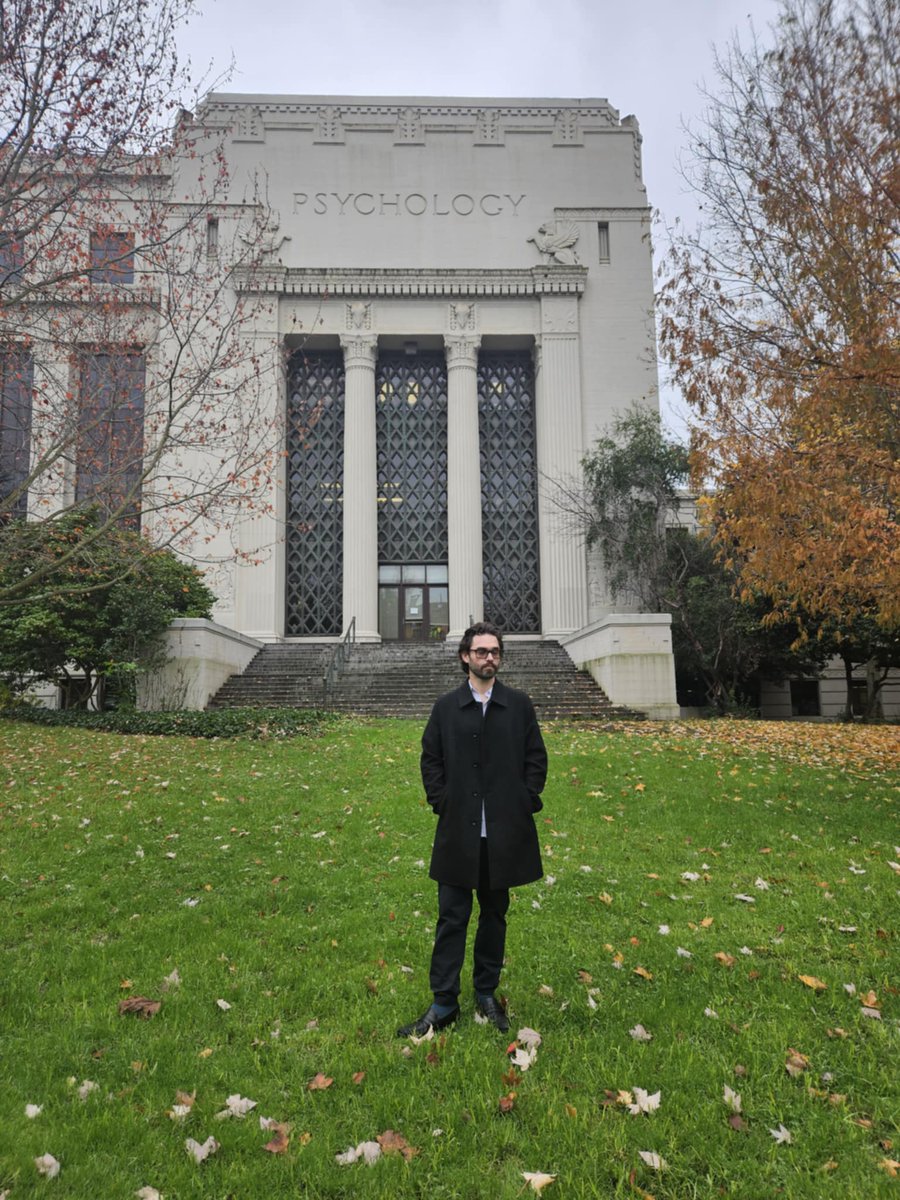 Justin Larson (@thejustinlarson) on Twitter photo 