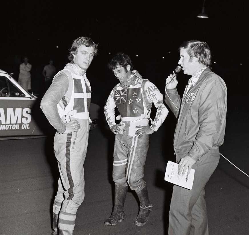 Happiness is 40-38 tweet media