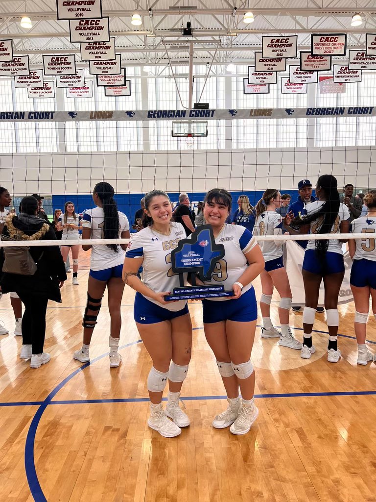 PowerSportsAca1's tweet photo. Congrats to our PSA Alumni @Amari_Jaden from @ClintHS_VB and @DaynaD19 from @RiversideVB1 on their amazing season. CACC regular season champs /CACC Tourney Champs. They punched their ticket to the big dance! From all of us out in EP to you in NJ we are proud of you!Go Lions https://t.co/keGxbFXqbQ