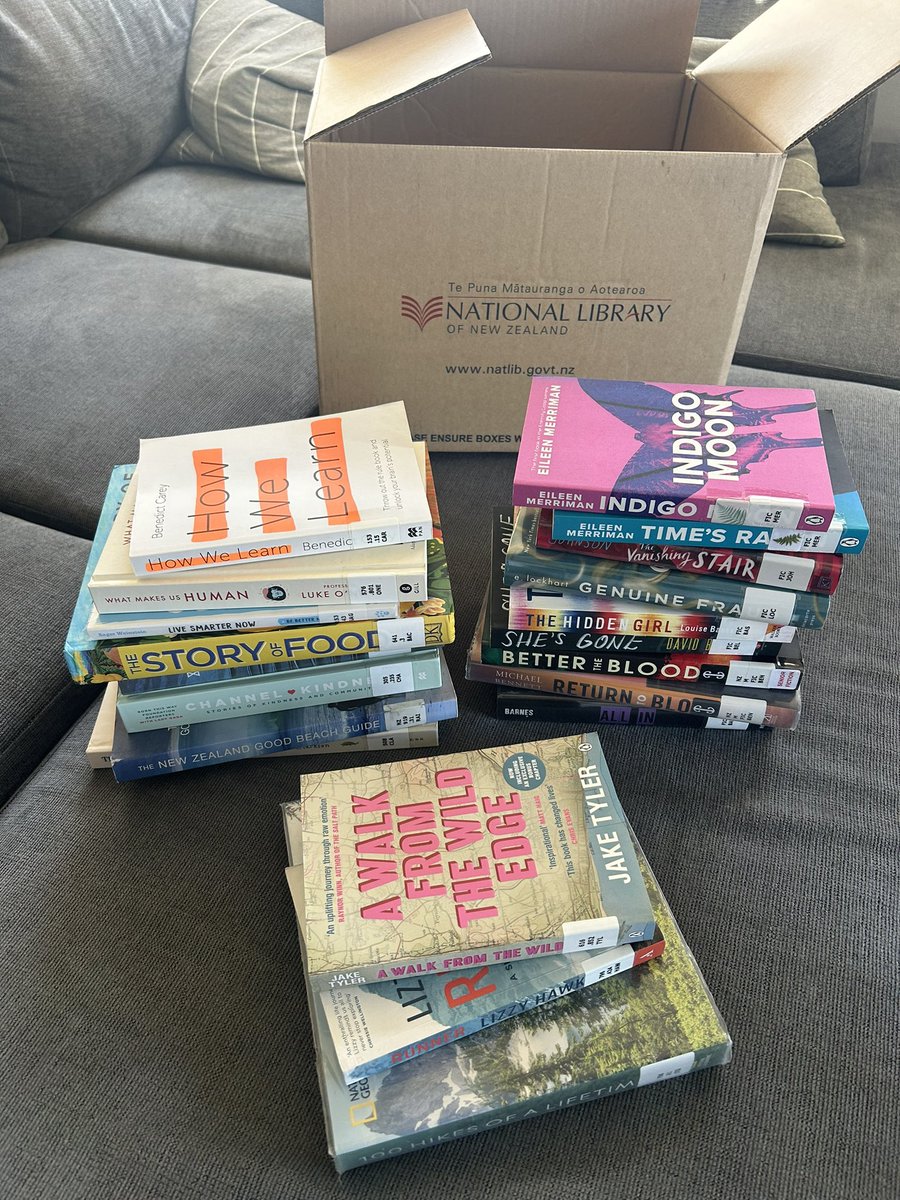 Grateful to have the opportunity to have a box of books delivered to school for me to read over summer! Thanks <a href="/NLNZ/">National Library of New Zealand</a> 📚