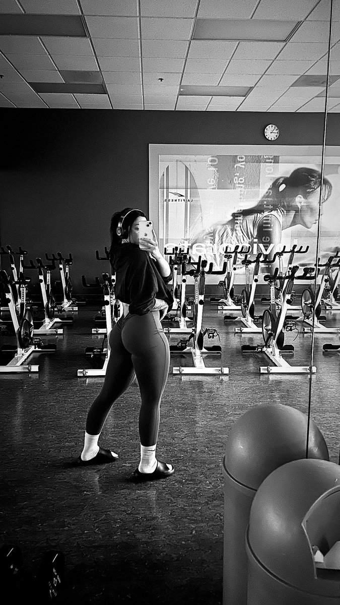 SamArchuletaaa's tweet image. Ate.