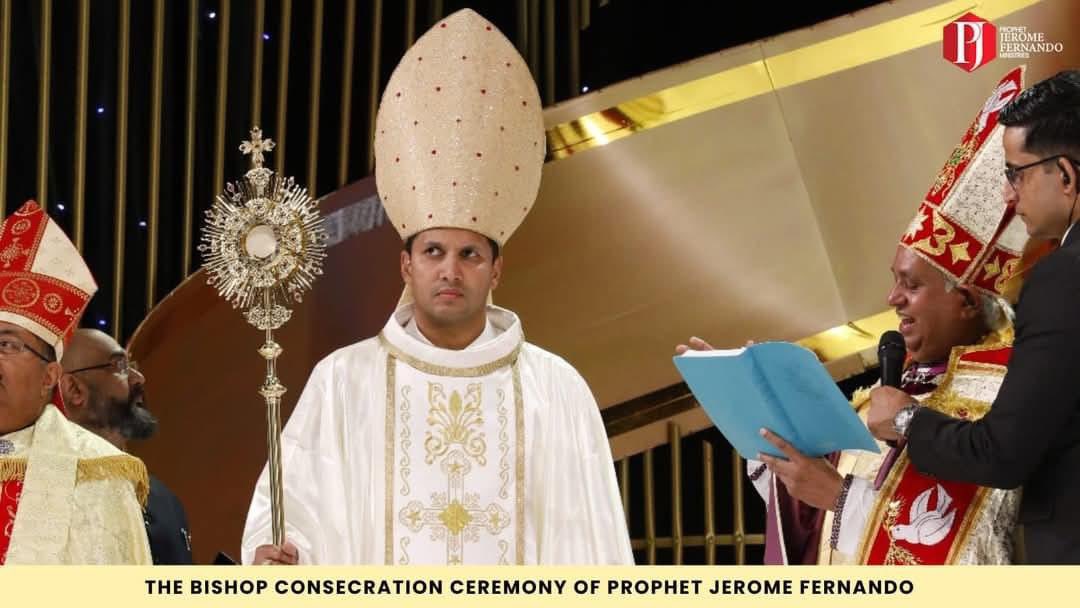 Thenukaaa's tweet image. දහම් පාසලේ අවධානය ගන්න Head Prefect අයියා