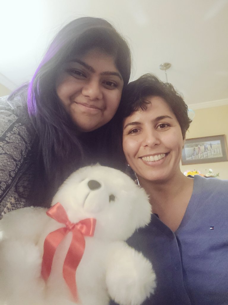 Suchismita Ghosh (she/her) (@suchi_ev_plants) on Twitter photo I can't believe my favorite labmate lives 25 mins from my new home.
I kept your lab teddy safe, but now it's time for it to return to you <a href="/HZK_Biology/">Hana Zand Karimi</a>
@RogerInnes1 lab is everywhere I can't believe my favorite labmate lives 25 mins from my new home.
I kept your lab teddy safe, but now it's time for it to return to you <a href="/HZK_Biology/">Hana Zand Karimi</a>
@RogerInnes1 lab is everywhere