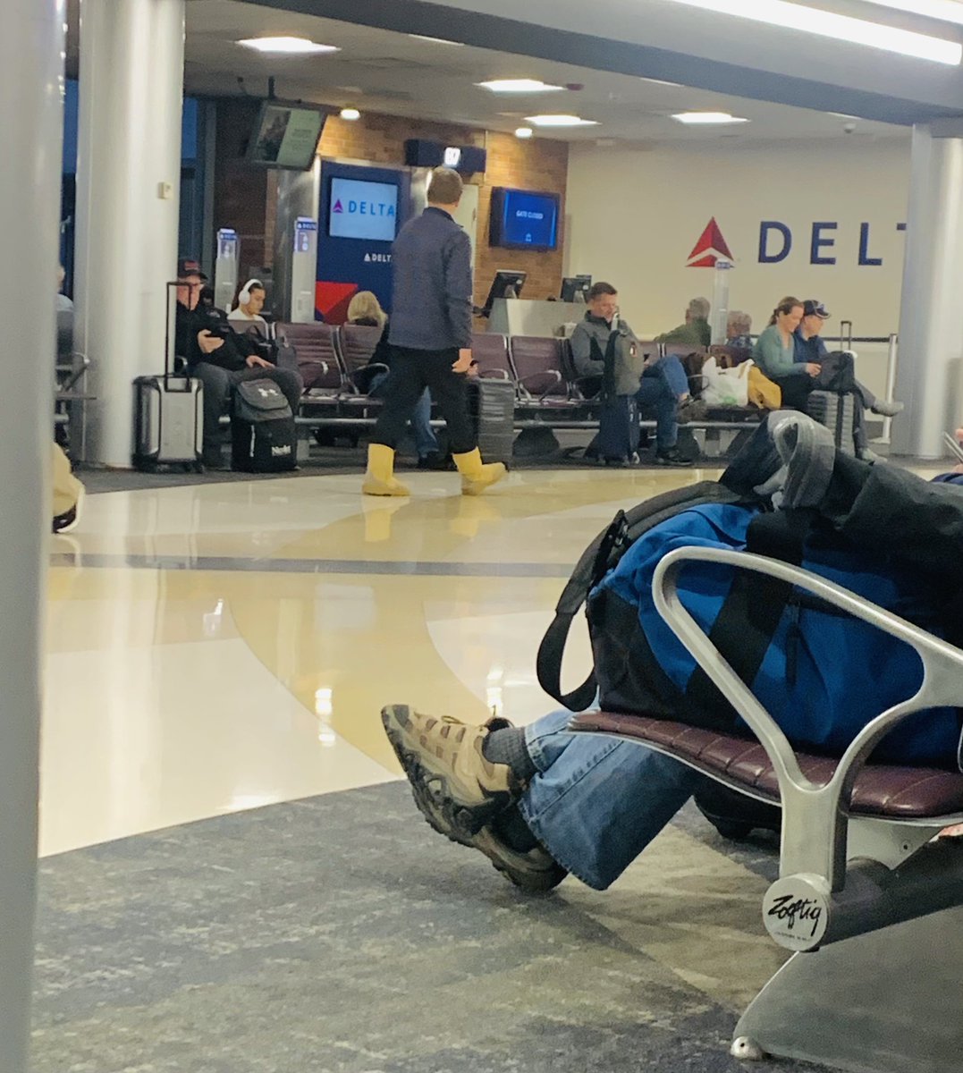 joeybtoonz's tweet image. Waiting at the airport watching a man walk by in his daughters UGG boots reminds me why I look down and stare at my lap until I hear my boarding call. New video tomorrow