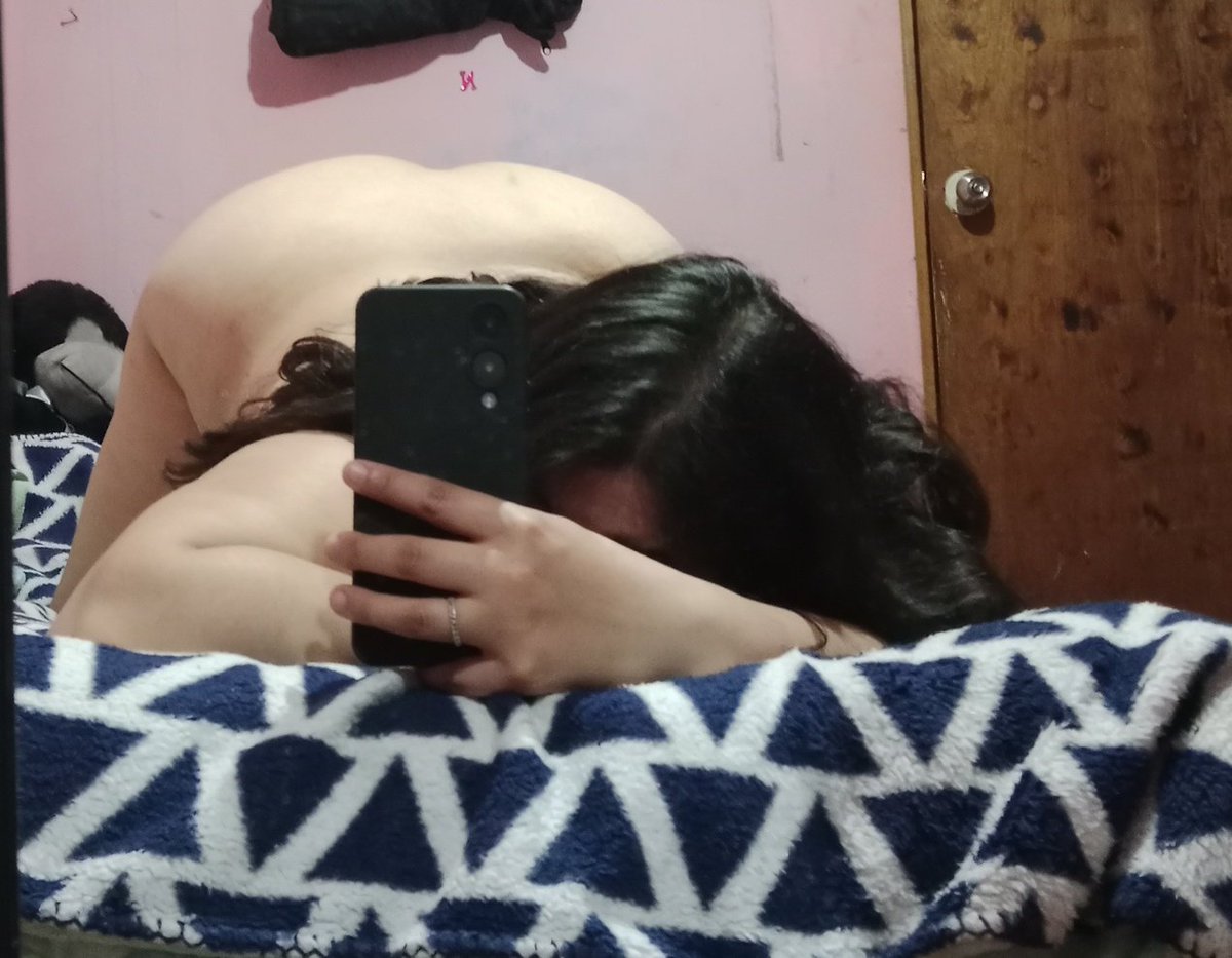 Babiienrs's tweet photo. Fotitos solo por que hoy es mi cumpleaños 😘🎂 https://t.co/kdLy3k3kv3