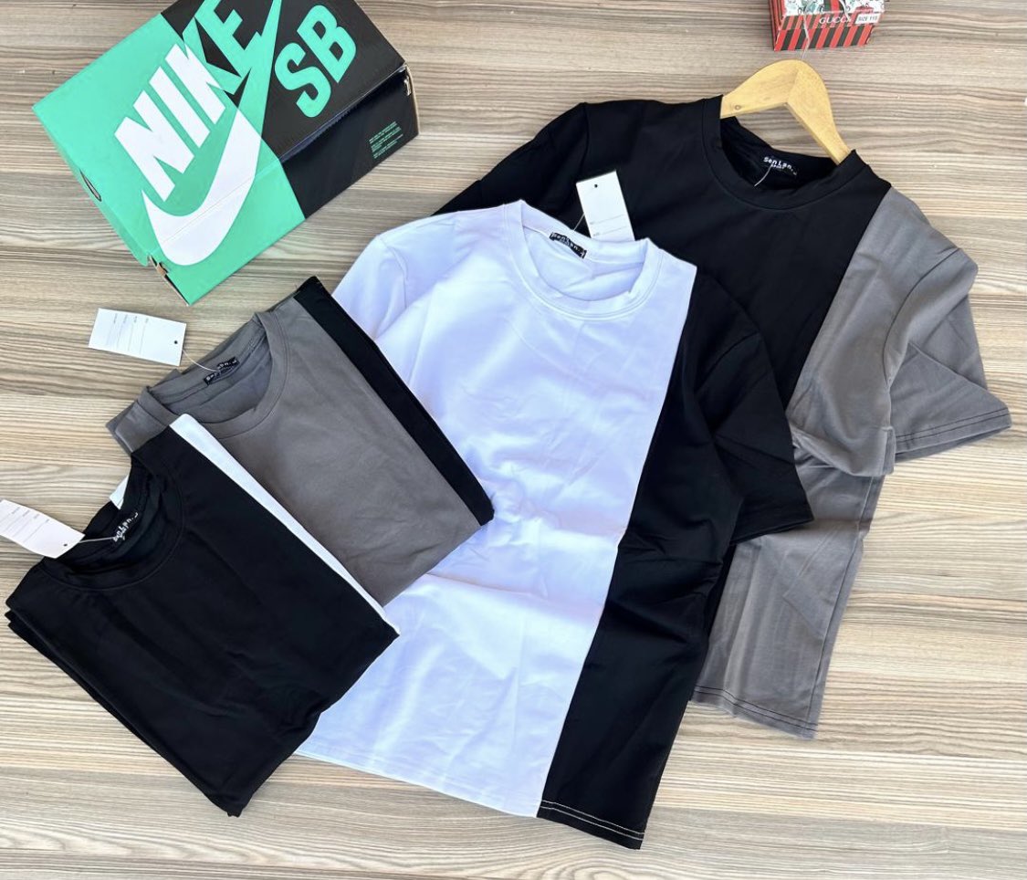 RakelMukisa's tweet photo. T-shirts readily available for delivery @PickandrockFH .
Call/WhatsApp: 0706453515|0703982030 to place your order. https://t.co/WKTjzZ6xli