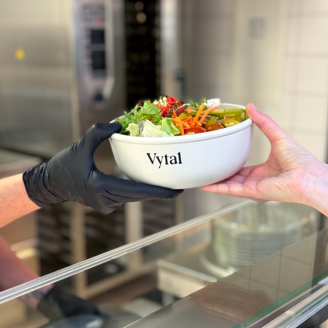 Studierendenwerk Gießen (@stwgiessen) on Twitter photo Wir setzen auf Mehrweg. Das To-Go-System Vytal gibt´s  ab sofort auch in den warmverpflegten Cafeterien. Wie es funktioniert, erklären wir hier: dswurl.de/h4BAa Wir setzen auf Mehrweg. Das To-Go-System Vytal gibt´s  ab sofort auch in den warmverpflegten Cafeterien. Wie es funktioniert, erklären wir hier: dswurl.de/h4BAa