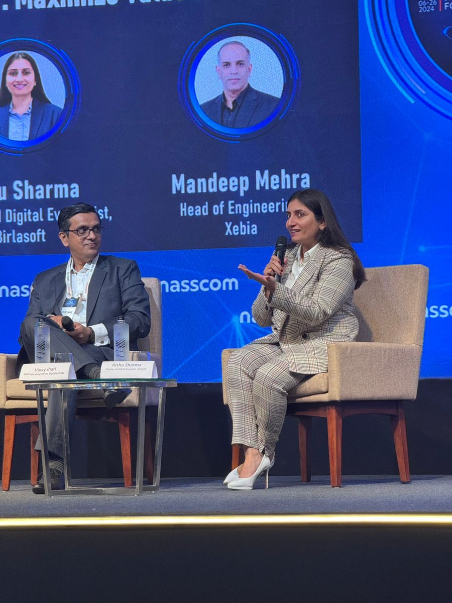 nasscom_member_'s tweet photo. “To assess an organization’s data maturity, we break it into three stages: understanding the current state, identifying gaps, and defining the long-term roadmap. Organizations evolve from basic reporting to leveraging advanced analytics, eventually reaching a level where cognitive AI and autonomy drive decision-making with minimal human intervention.” – @rishusharma84, from @birlasoft as she highlighted the framework for assessing an organization’s data maturity across various levels.

#NTCinNCR #NTC2024 #10Days10Cities #InnovationsAndOpportunities 

@nasscom @SrikanthNasscom @chetansamant @bhaskar2415 @Sandeep_VKu @dev_mehrotra @rajathkris83 @GuhanARS1 @KrithikaaC @am_Kavya @AmitaDokhale @sumbulsaleem @SahilPasrija5 @UnniMS @Yashvardan0437