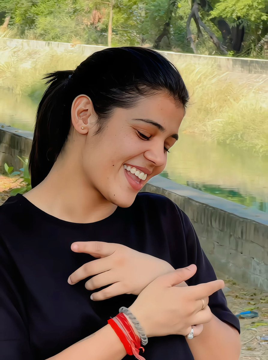 अपनी मस्ती में मस्त रहे, बड़े सपने देखें, कड़ी मेहनत करें, 

विनम्र रहें, जीवन का आनंद लें, प्रार्थना करें और ईश्वर पर भरोसा रखें।