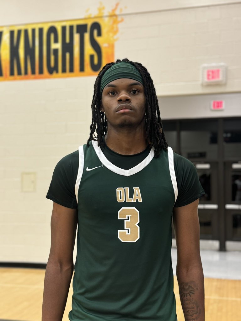 Nigel Thomas 6’7 F Ola 2025

In his first game back from injury NT continued to show how he can be one of the more impactful players in the state. Good length, soft touch, moves extremely well for his size.  Continued work on his frame and fit with new school with help his stock.